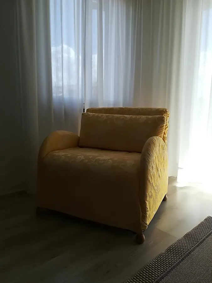Sweet Irene Deluxe Apartment Bardolino Italy