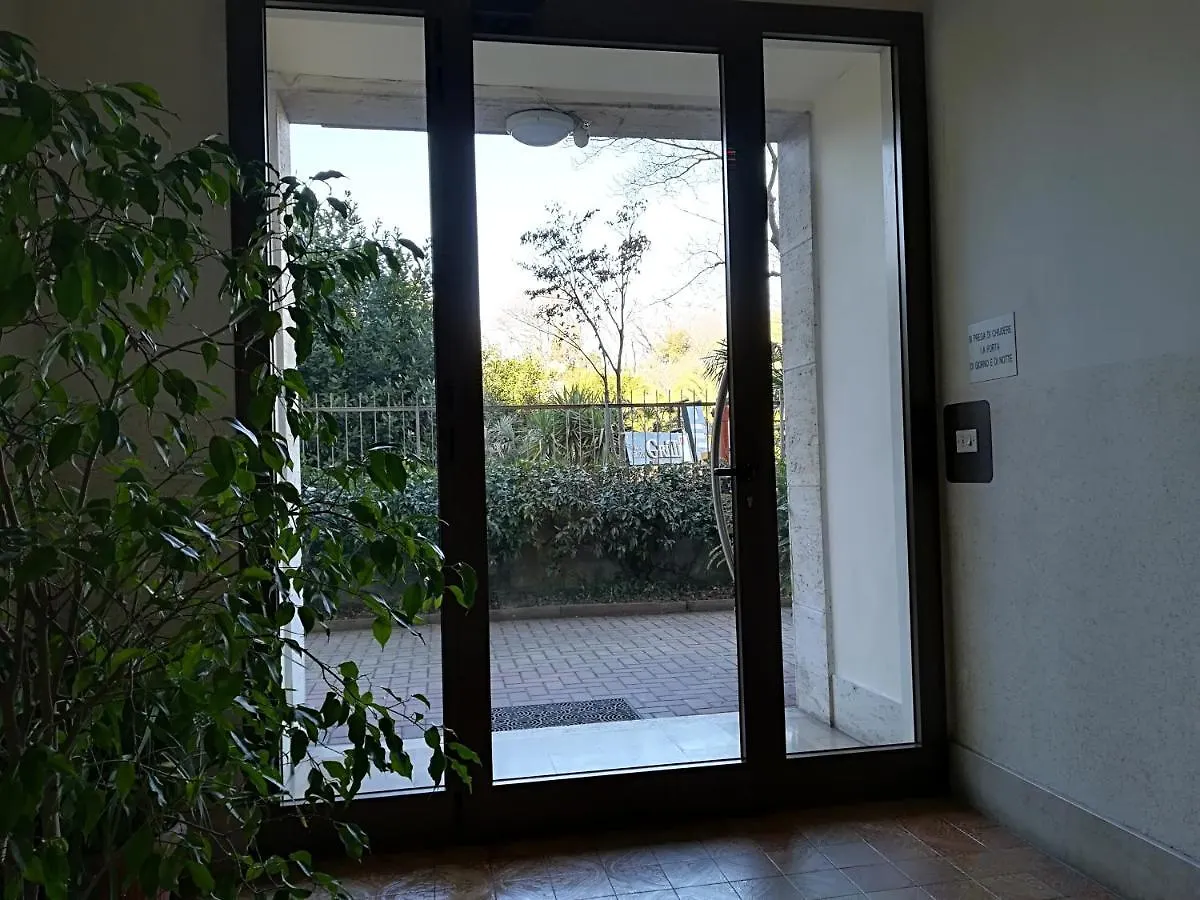 Sweet Irene Deluxe Apartment Bardolino